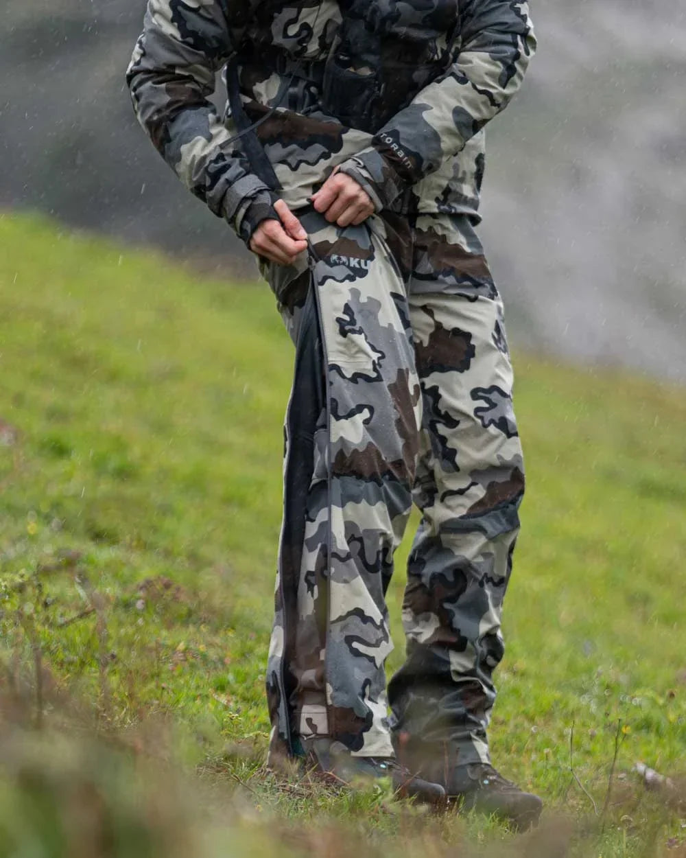 Women's Chugach TR Rain Pant | Black