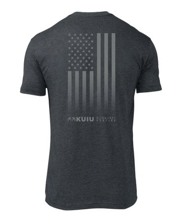 KUIU Vertical Flag Logo T-Shirt | Charcoal