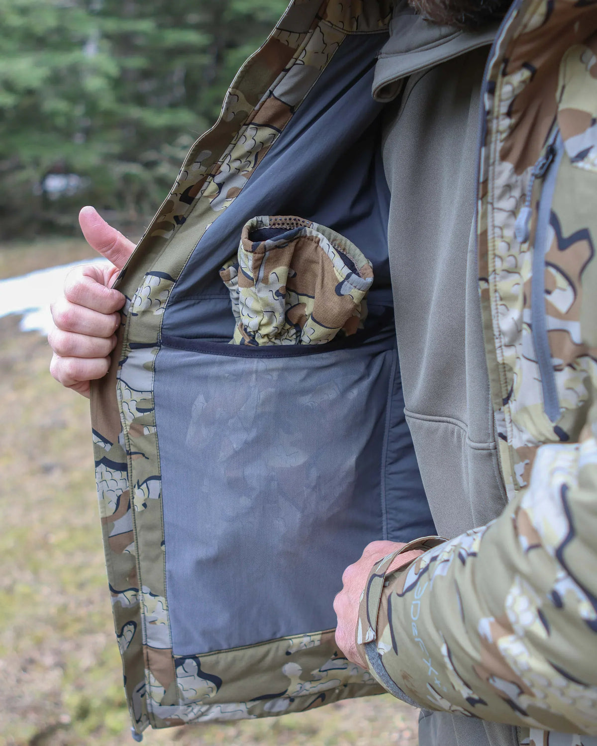 Mountain PRO Hooded Jacket | Vias
