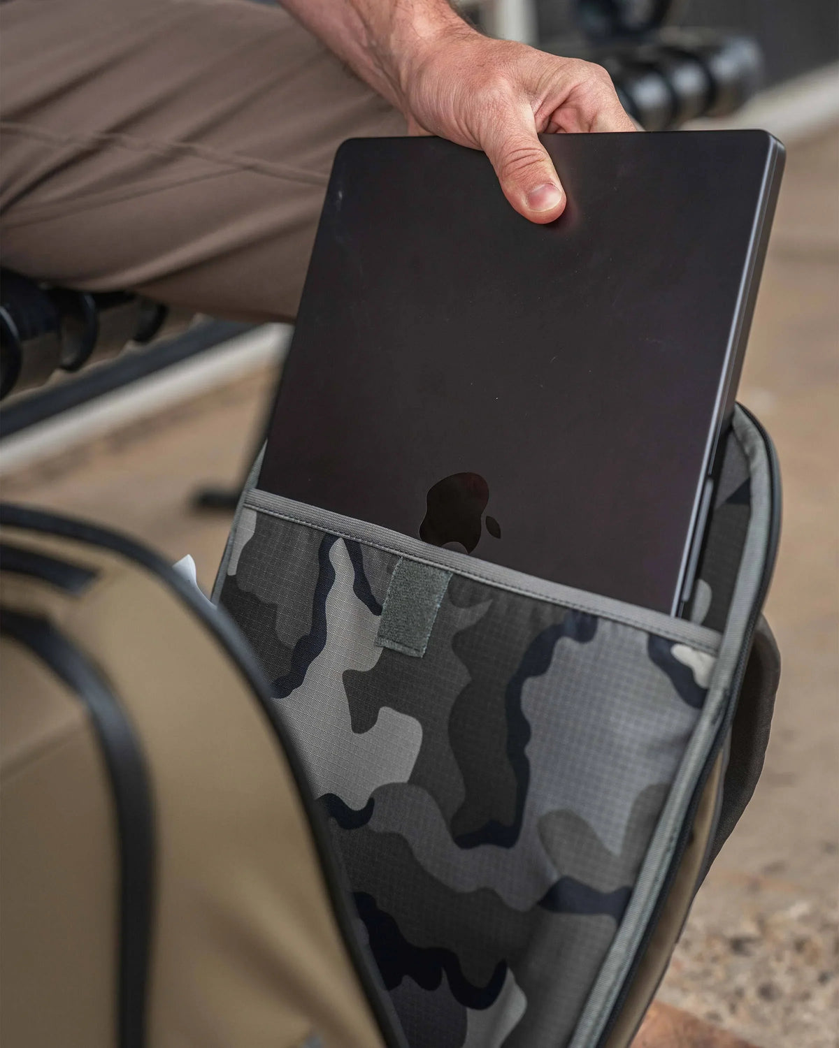 Waypoint Travel Backpack | Gunmetal